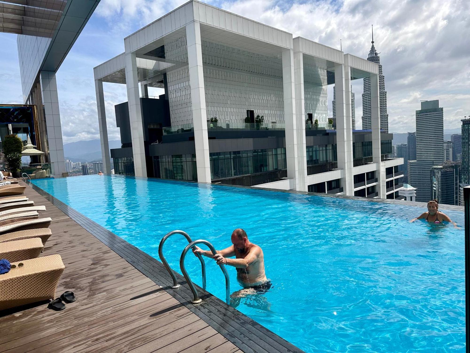 The Platinum Kuala Lumpur By Crown Suites Екстер'єр фото
